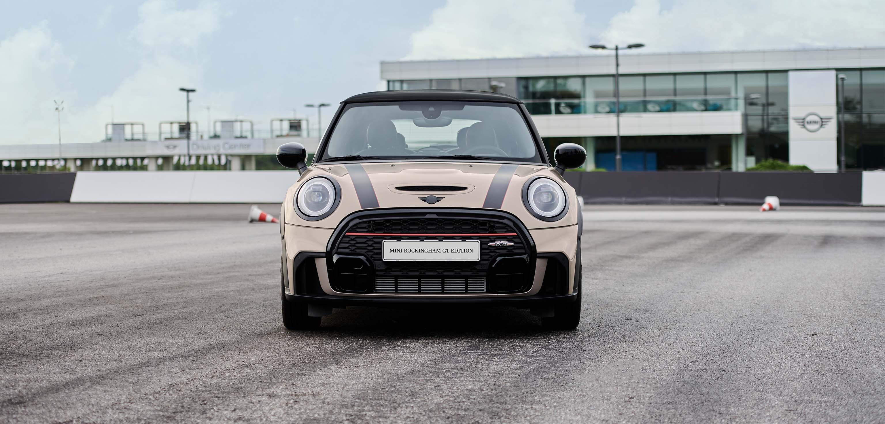 MINI ROCKINGHAM GT EDITION.
